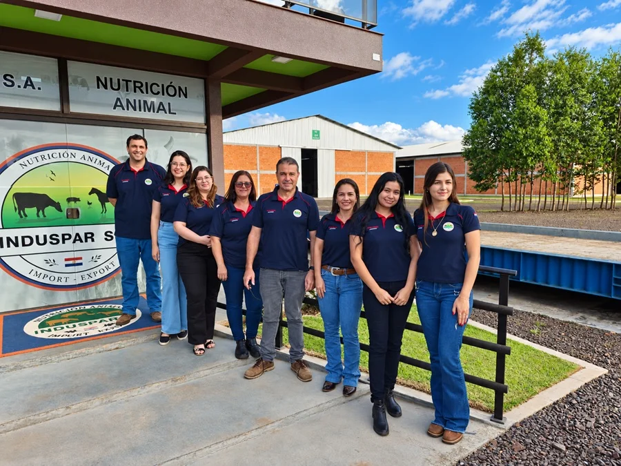 Con 20 años de respaldo, Induspar inicia una nueva etapa en Paraguay con materias primas, suplementación y urea protegida