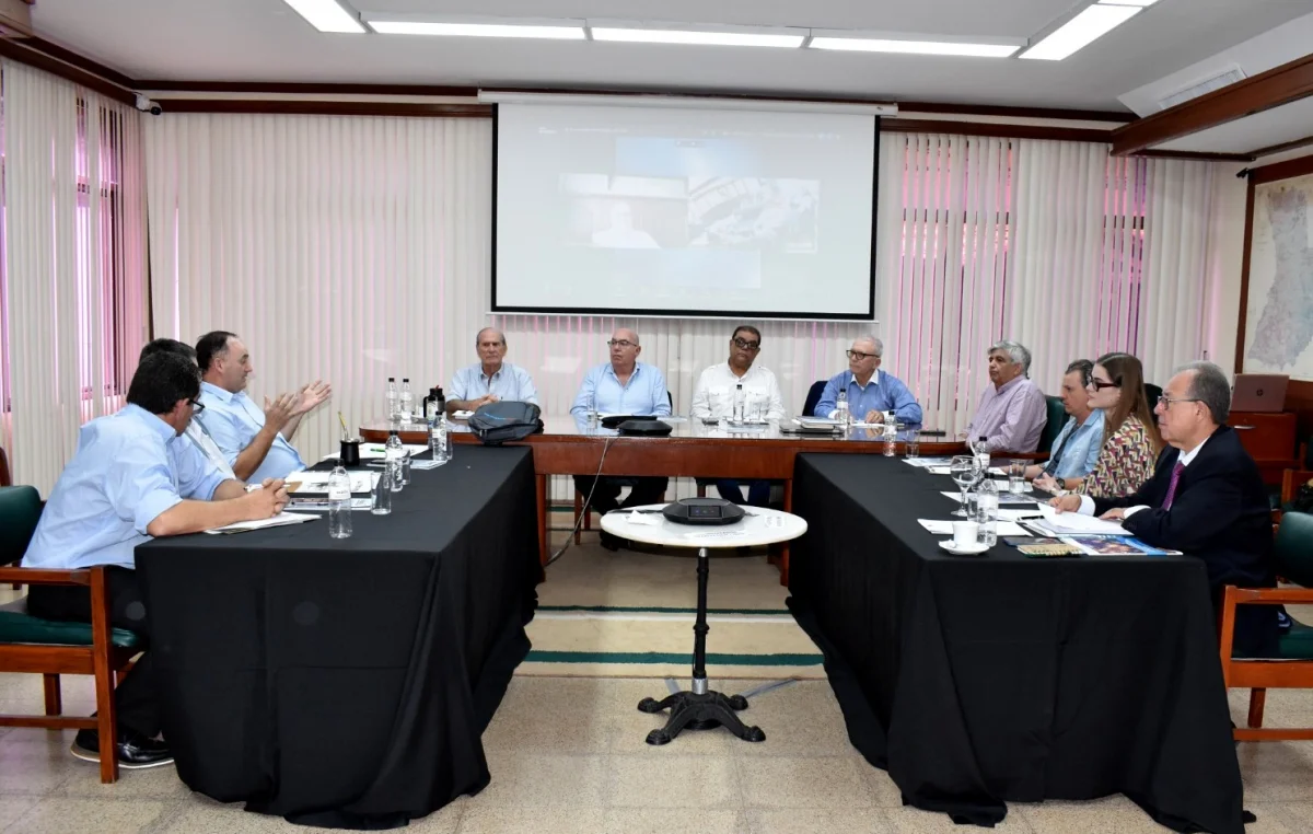 FARM analizó en Expo Paraguay los principales desafíos sanitarios y comerciales de la ganadería regional
