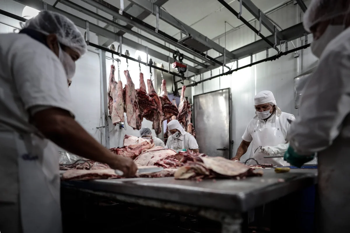 Israel analiza cambios en la certificación kosher que podrían reducir costos y mejorar la competitividad exportadora